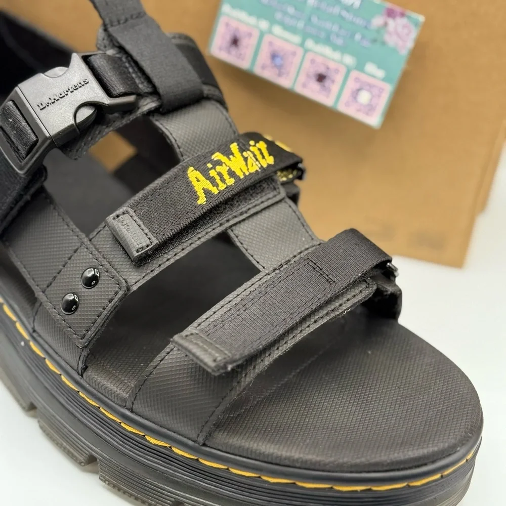 DR MARTENS‎ PEARSON SANDAL (14)